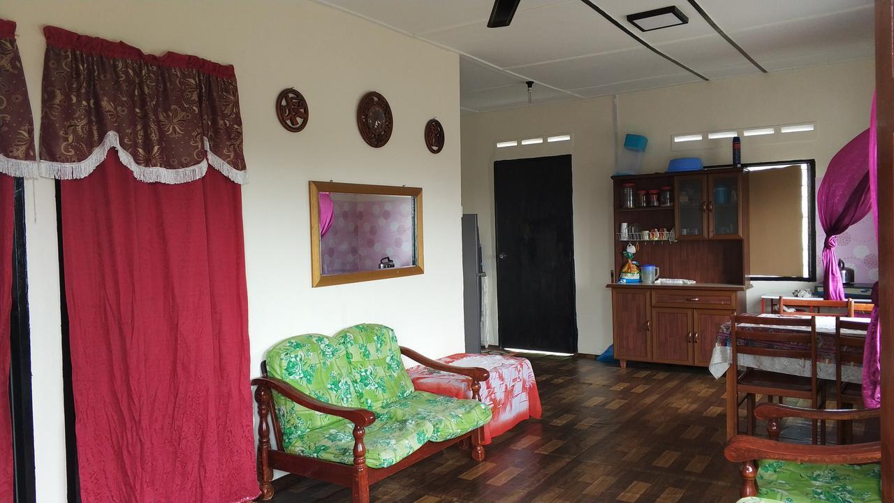 Homestay Lot7040 *