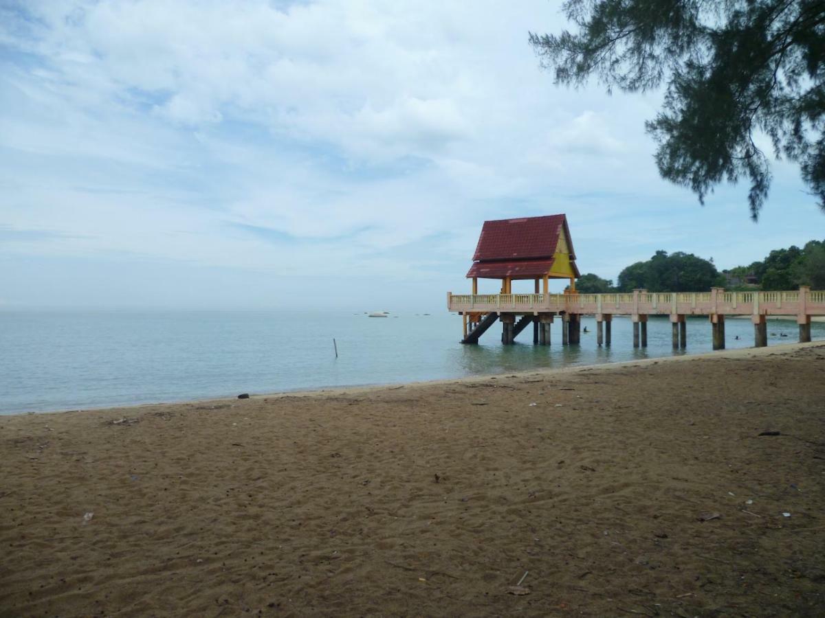 Lot7040 Homestay